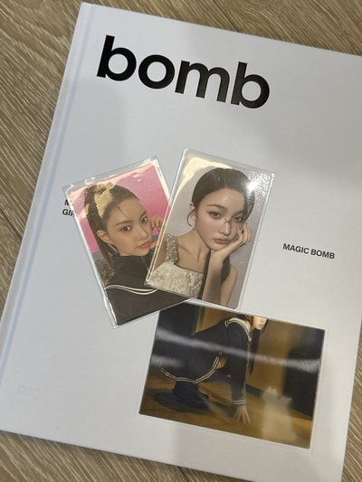 Illit bomb A版全專