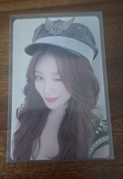 女警刷200💰