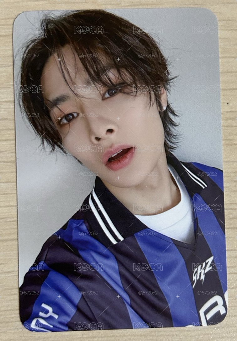 Stray Kids KARMA 特典卡