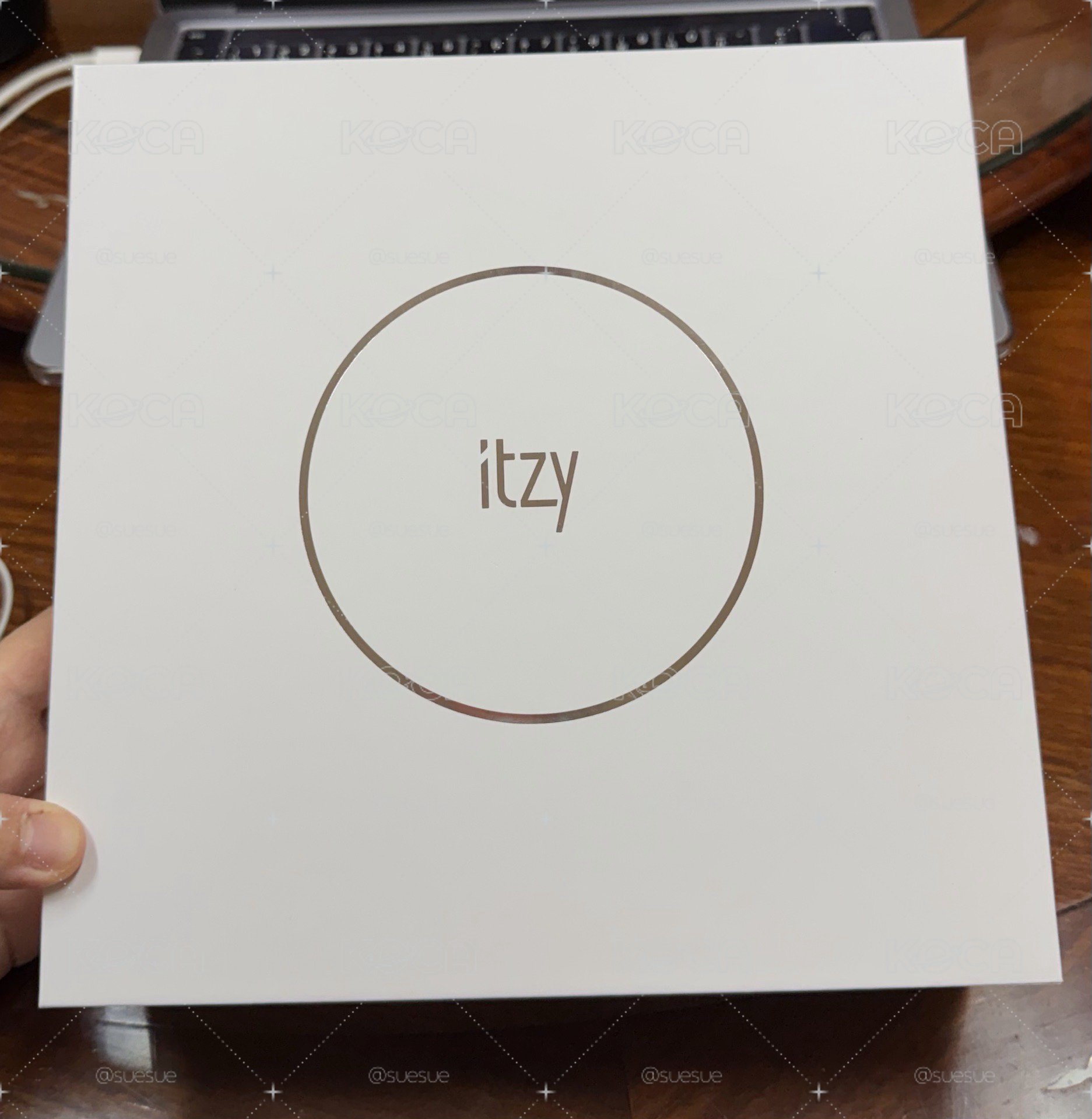 ITZY 手燈包