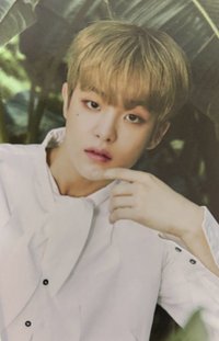 THE FIRST STEP:CHAPTER THREE  專輯卡 