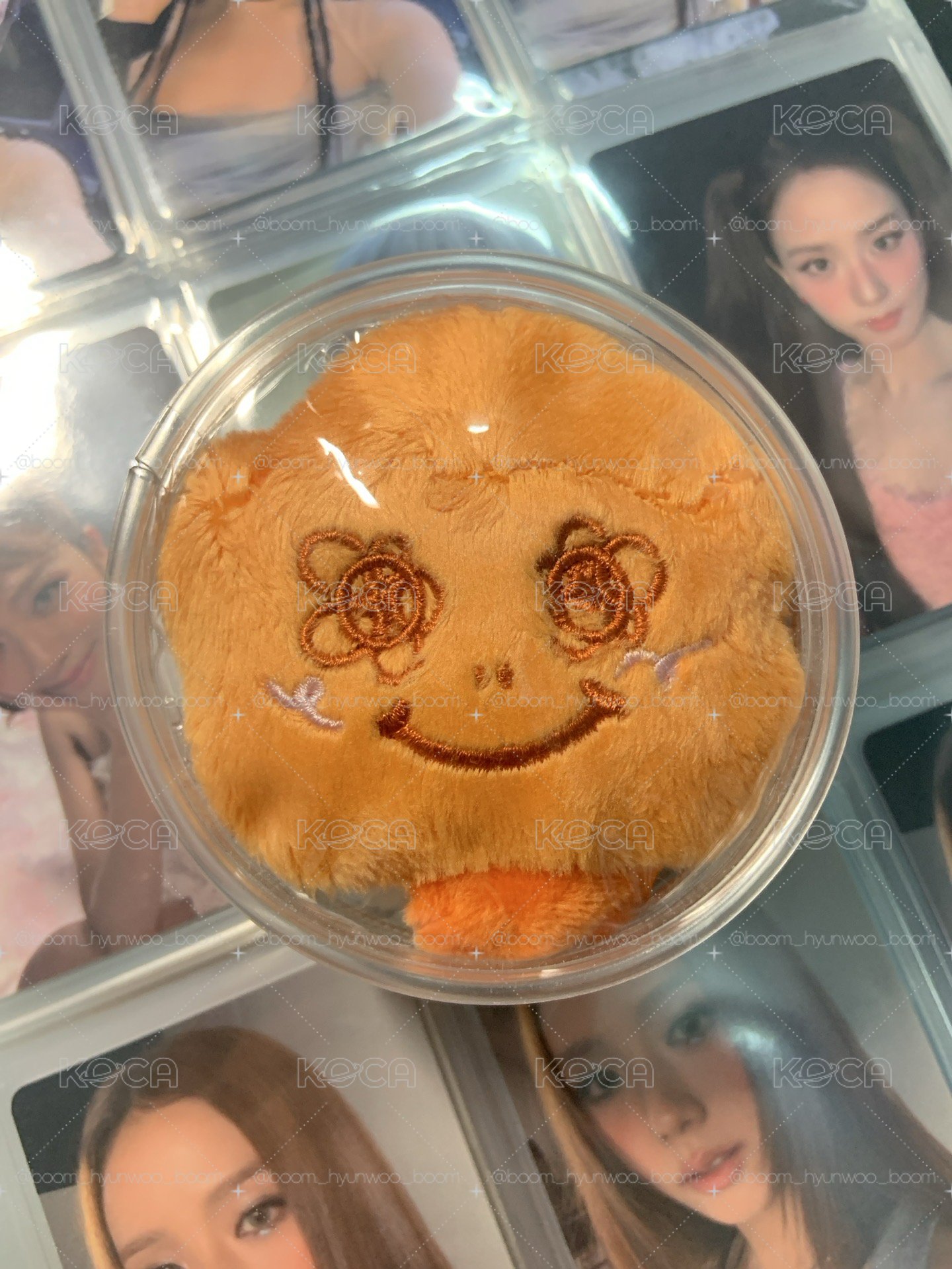 SHUMON 橘色小灰塵吊娃