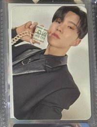 C1 黑衣西裝榮
