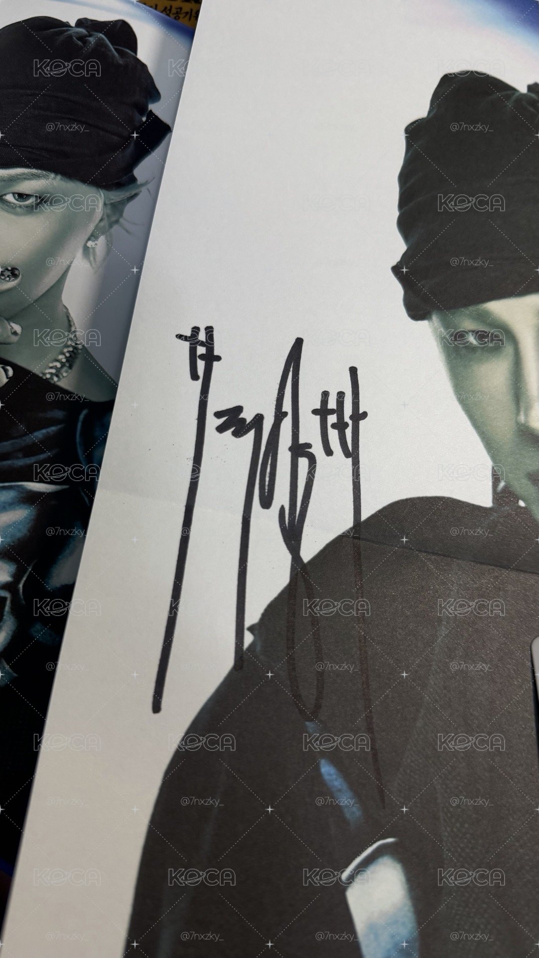 Taeyang 太陽 Quintessence 親簽專 藍色現貨