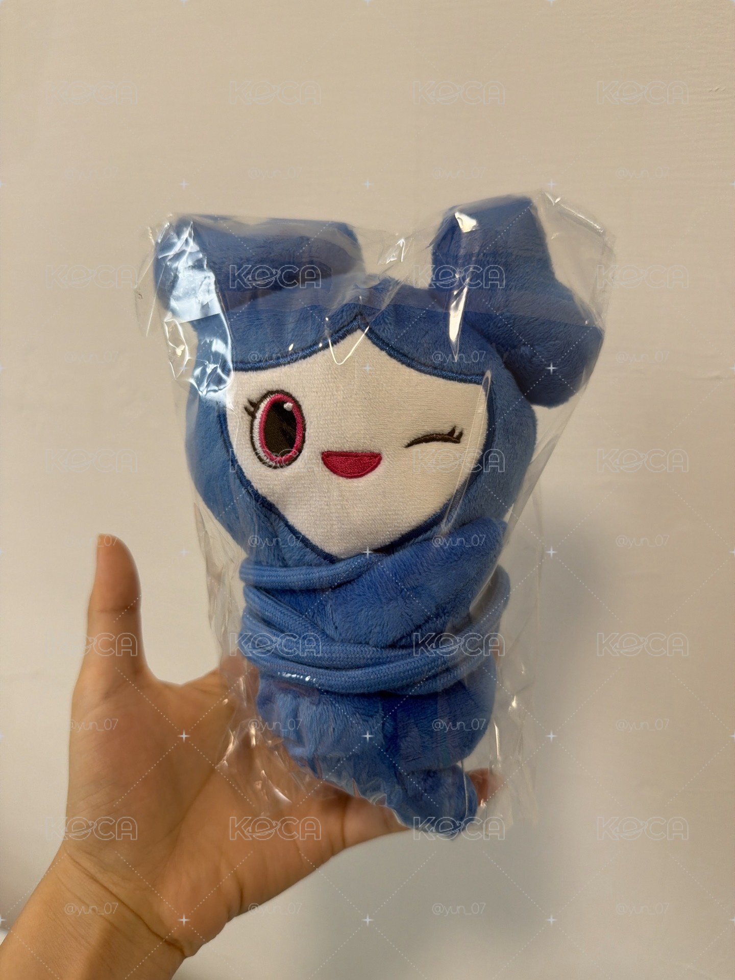 子瑜斜背娃 全新未拆