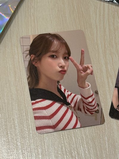 IU 2024 HER 曼谷演唱會 小卡