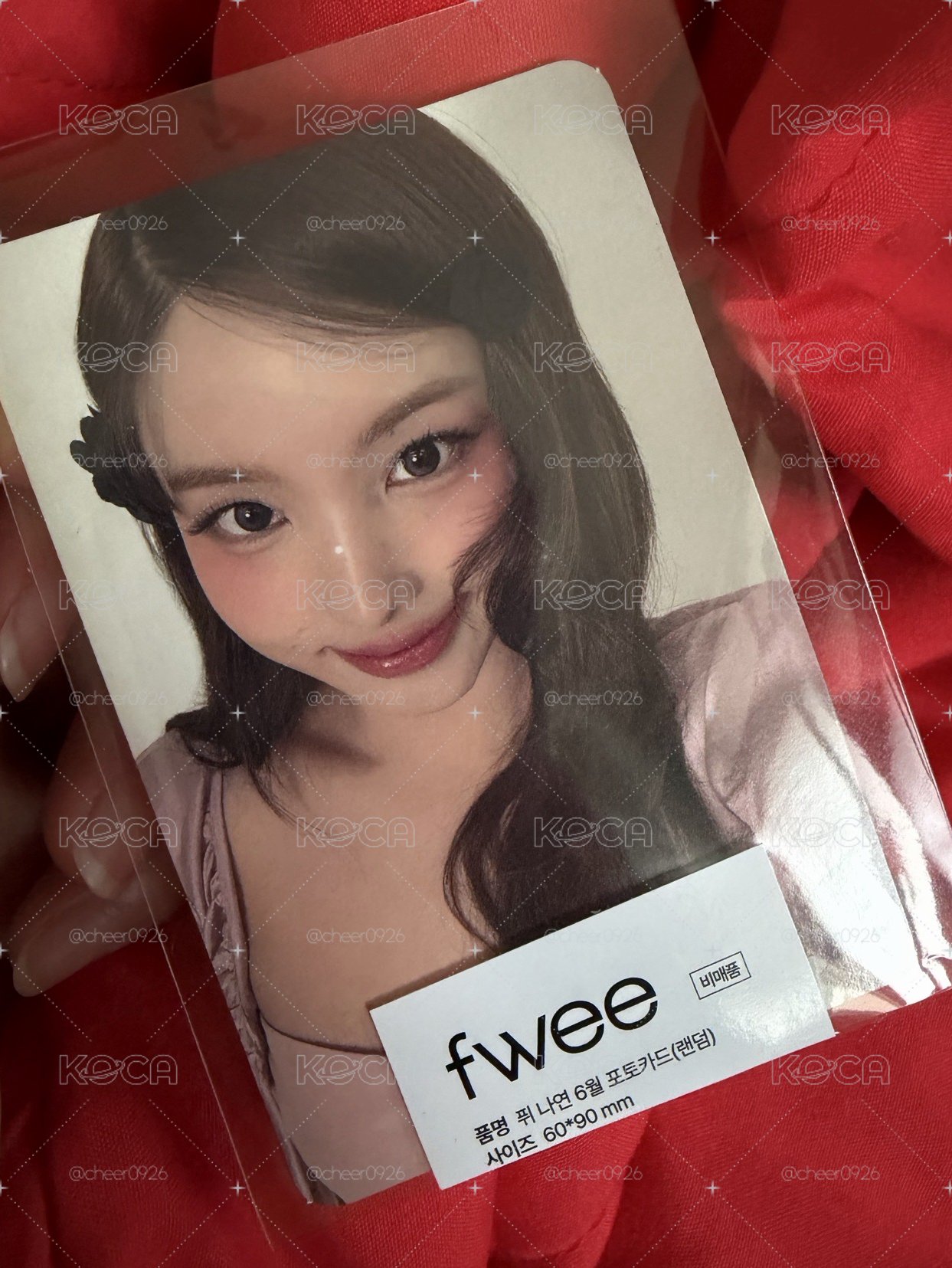 NAYEON X FWEE 代言卡 