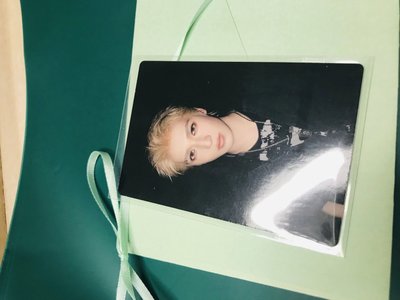 嚴浩翔丁程鑫小卡