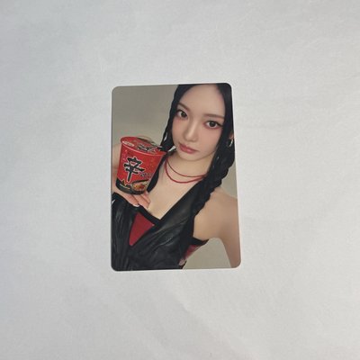 辛拉麵寧 手燈卡寧 
