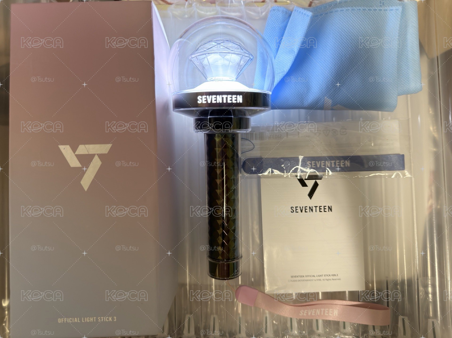 （現貨二手包含日本限定特典粉色手繩 一日左右寄出）seventeen 三代 手燈 克拉棒 應援棒