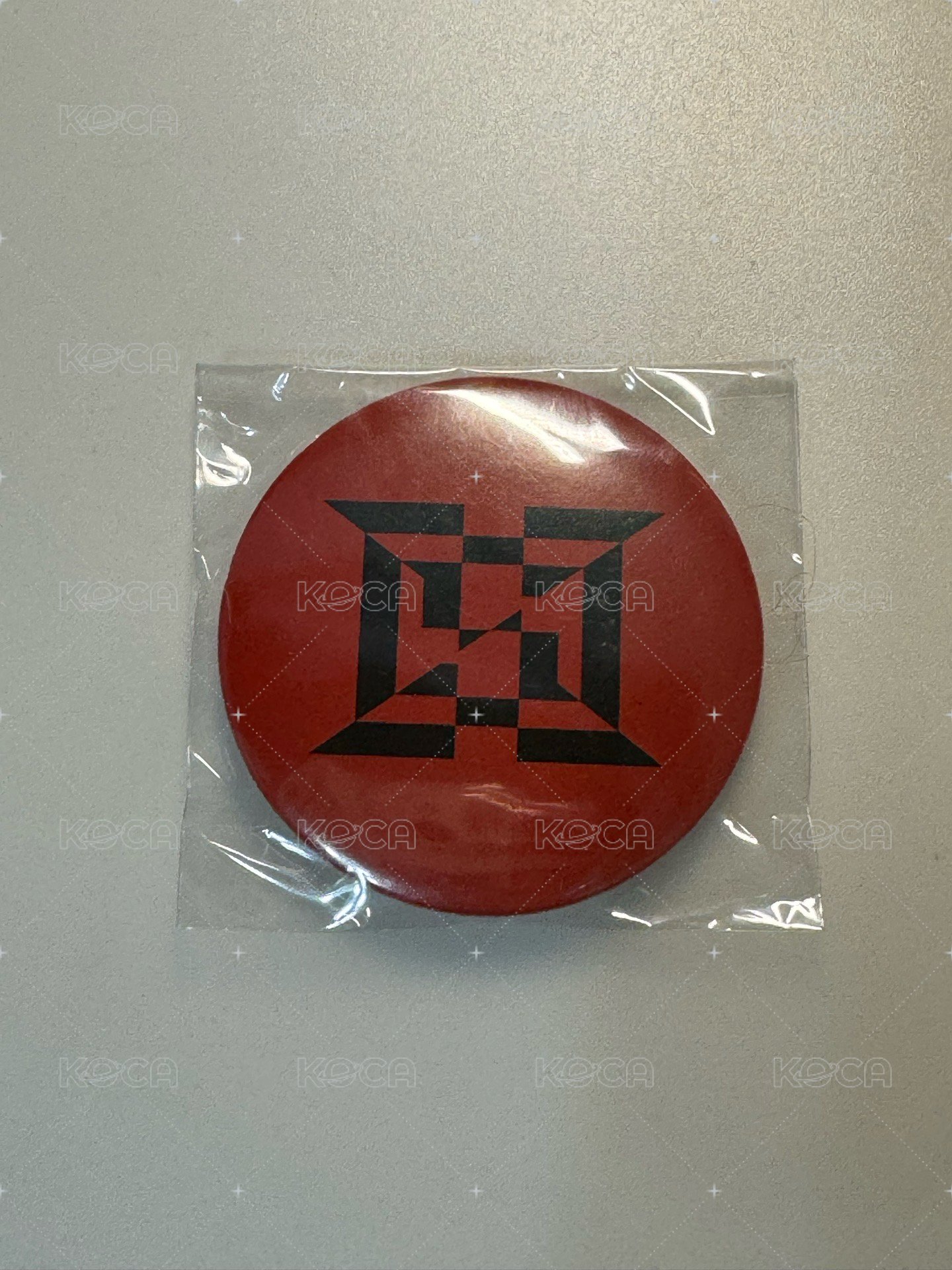 紅底