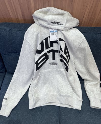 nike x bts 帽踢