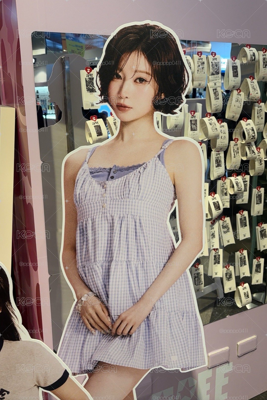 角海報多一個啦