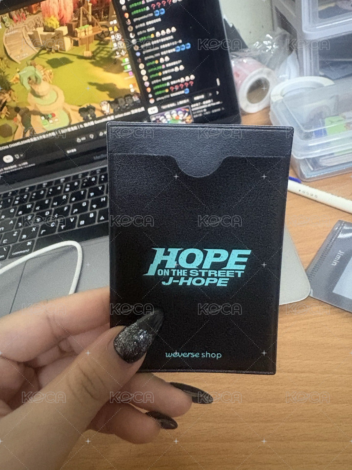 Hope on the stage 卡夾藍色