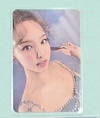抓馬尾娜