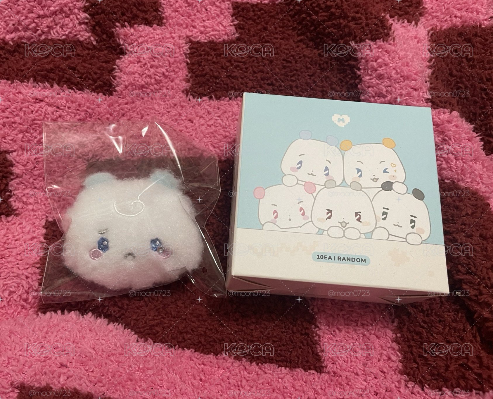 mmmm 藝俊💙絨毛徽章