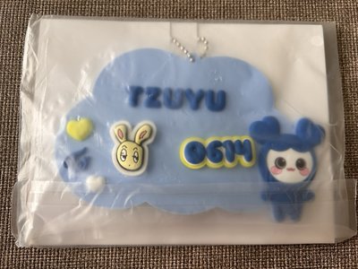 THIS IS FOR 六巡徽章生日吊飾
