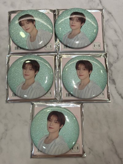 Seventeen 2026 日本FM YAKUSOKU CAN BADGE 現貨