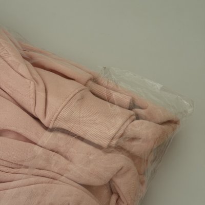 Rosie Rosé朴彩英 周邊粉色帽踢 長袖 全新 台北快閃