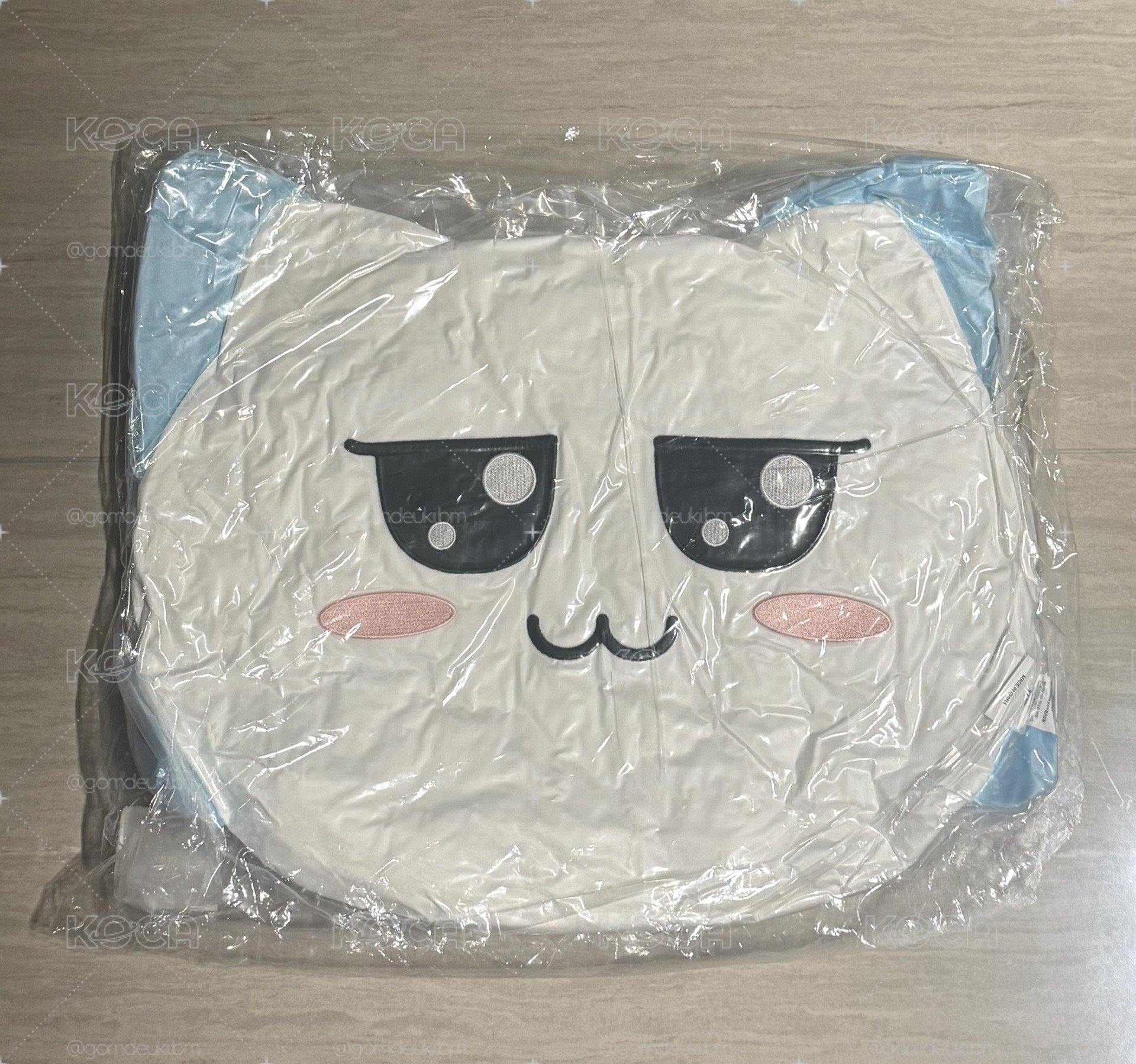 現貨 · BM快閃店賢娃娃抱枕