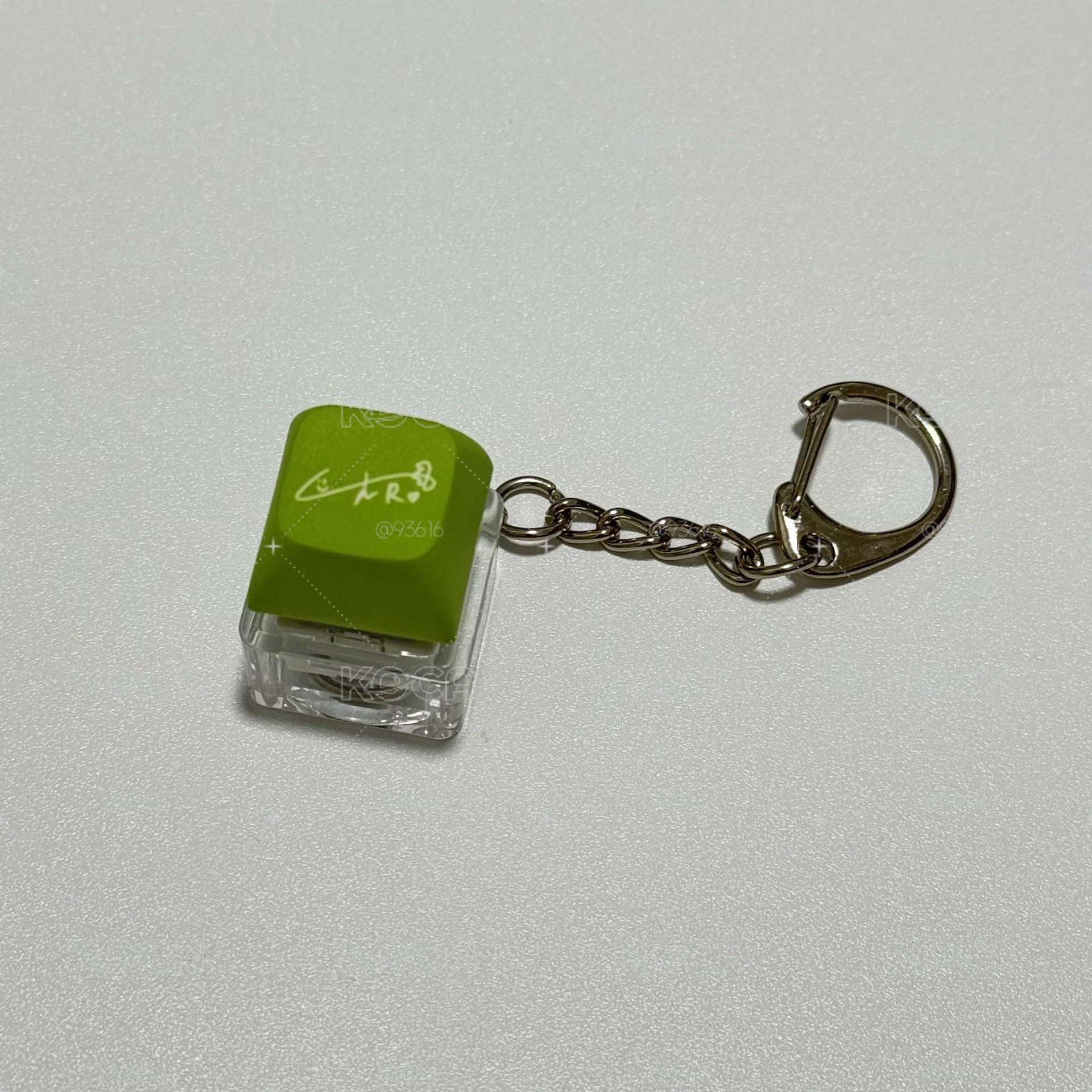 QWER 台場週鍵帽鑰匙圈