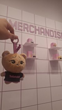 jennie黑衣娃
