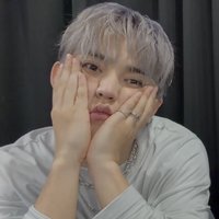 유유