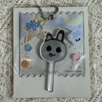 龍石 恩奭