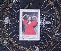 紅衣貓耳拍立得