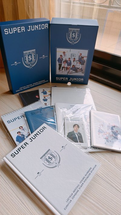 Super Junior 21年年曆