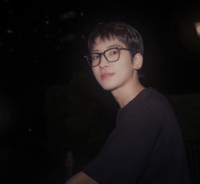 全圓佑小卡區