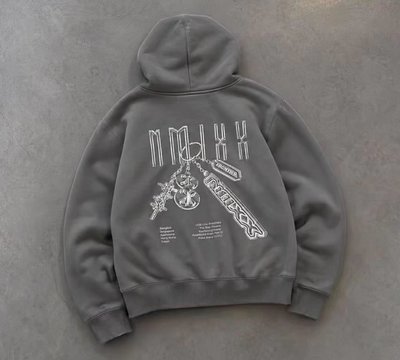 世巡場週外套（M)