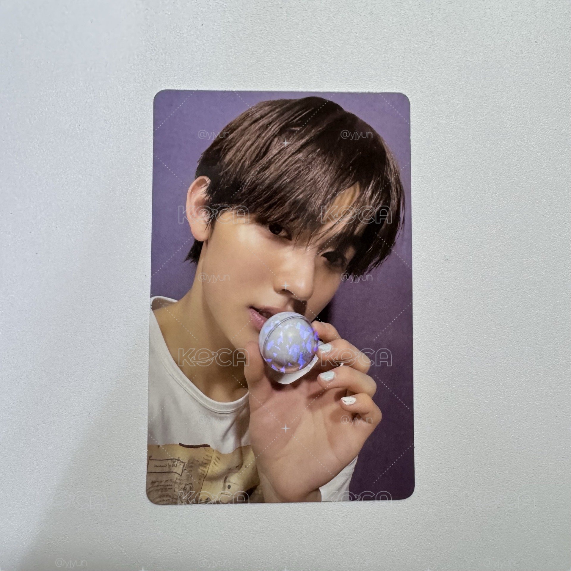 迷二 'Blue Lips' Lip Balm ver. 專輯卡 全息卡