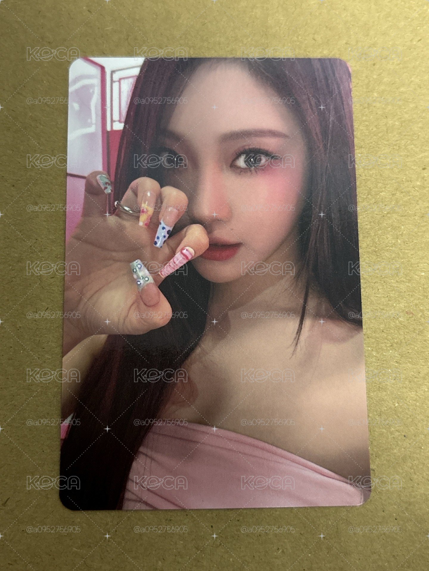 Hot Mess 專輯卡 Poster版