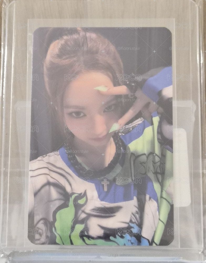 BABYMONSTER WE GO UP 卡冊卡 CHIQUITA
