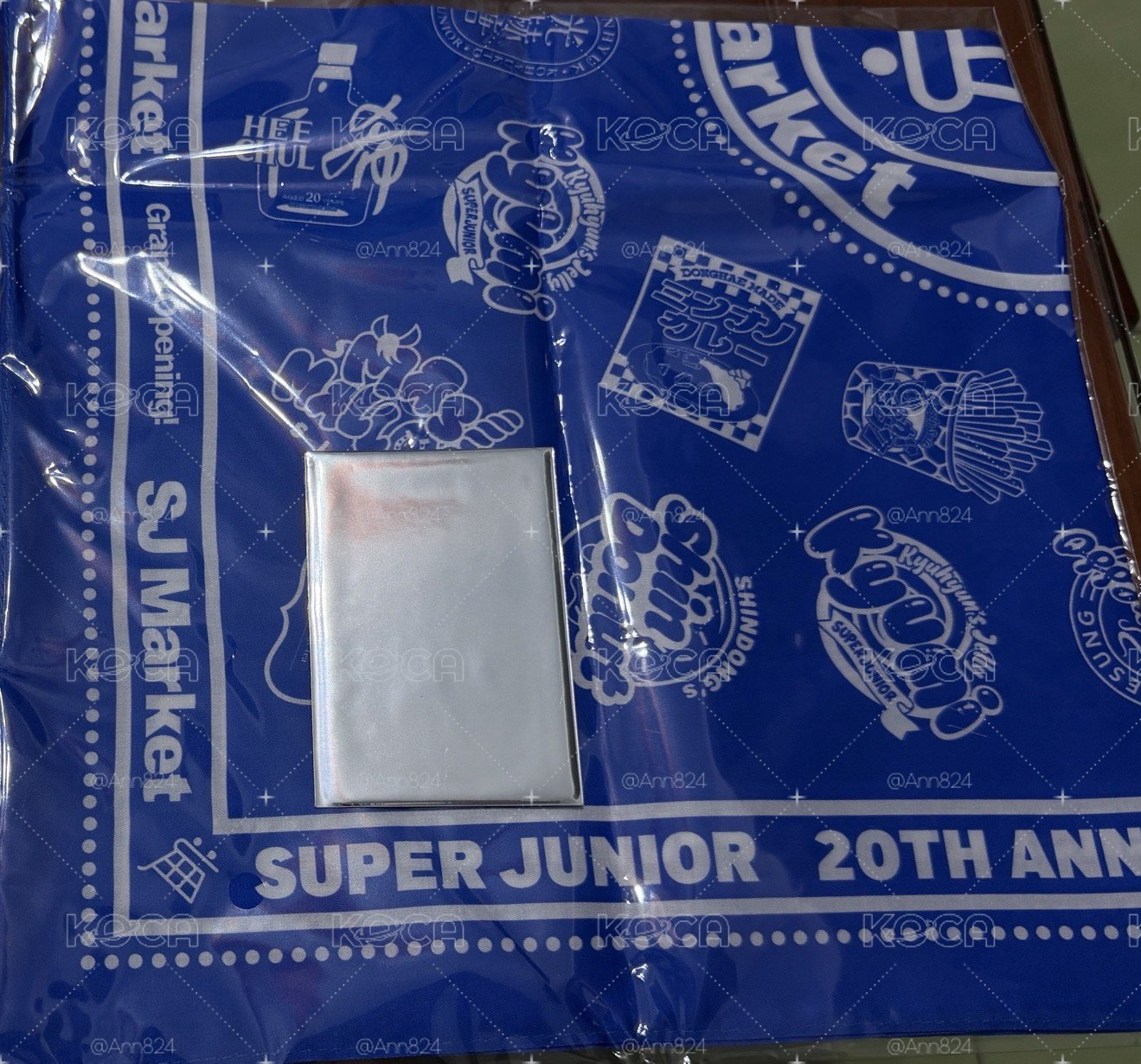 Super Junior 超市方巾+隨機滿額卡