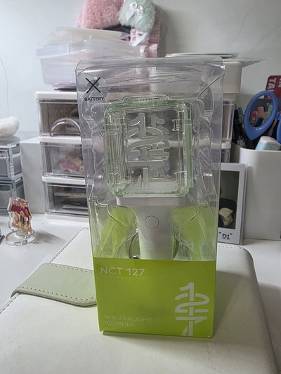 NCT127 手燈鑰匙圈