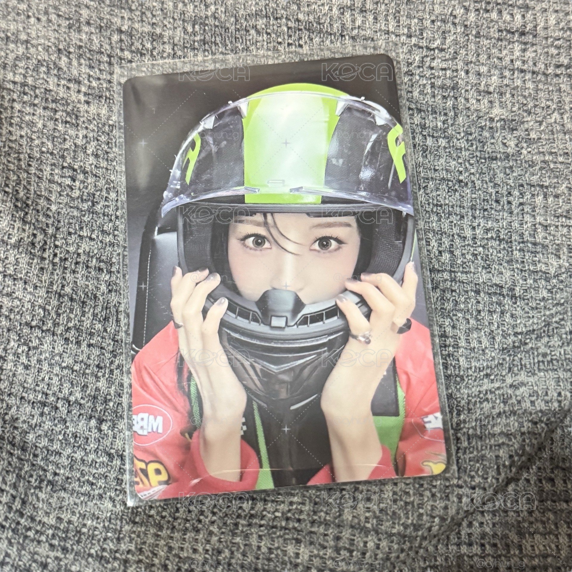 REV 專輯卡 