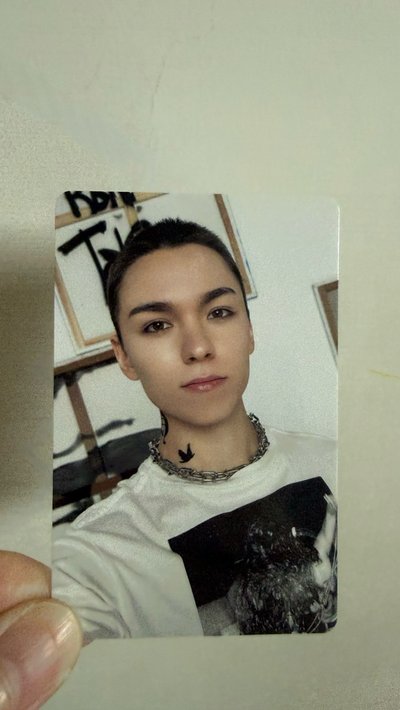 VERNON 小卡