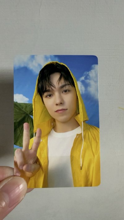 VERNON 小卡