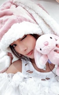 BITE NOW hl 線下2.0 簽售卡 兔毯🐰