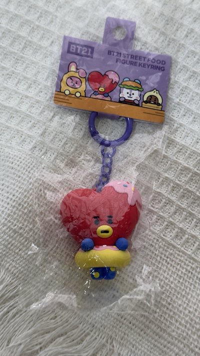 BT21 TATA鑰匙圈吊飾