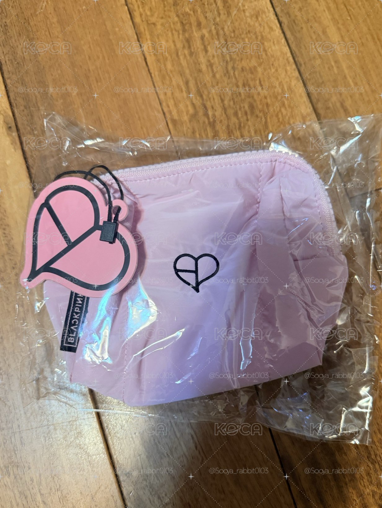 black pink 快閃店 粉色化妝包