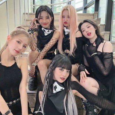 K-popの紙片盲包