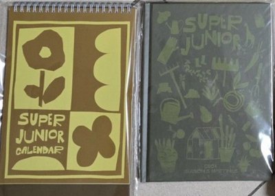 全新SUPER JUNIOR 2024 SEASON’S GREETINGS桌曆  內含各月份成員照片、筆記本/日記本