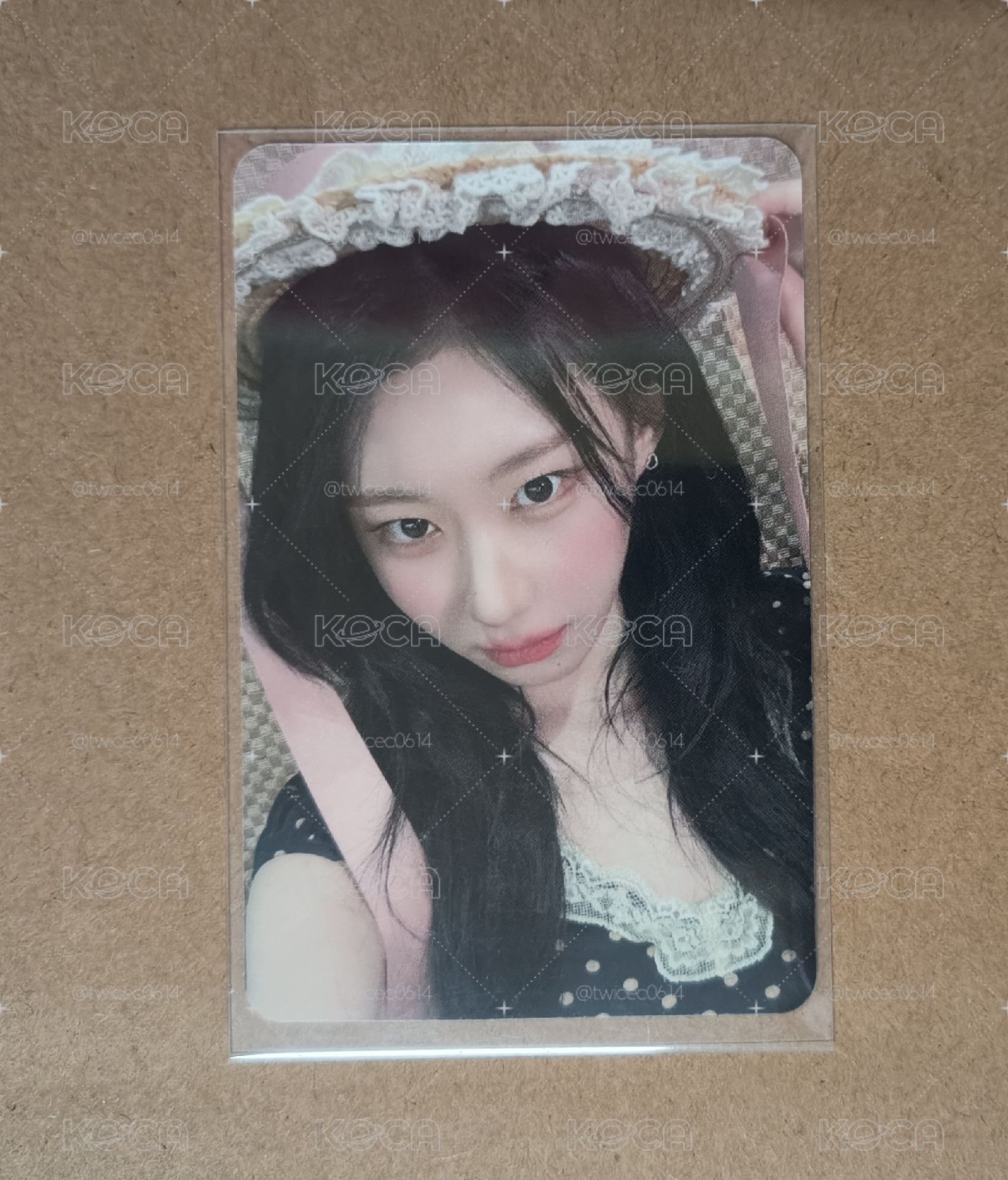 itzy 草帽中背領