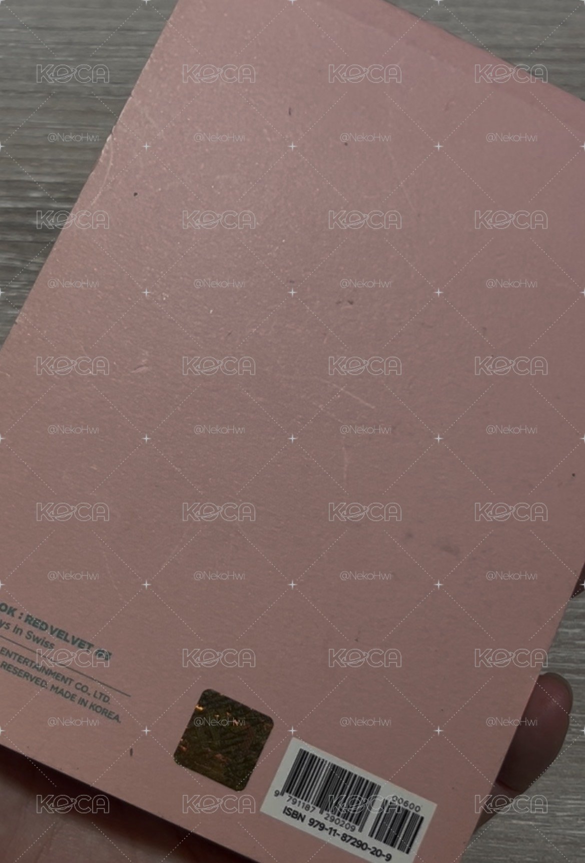 Red Velvet 瑞士自拍書