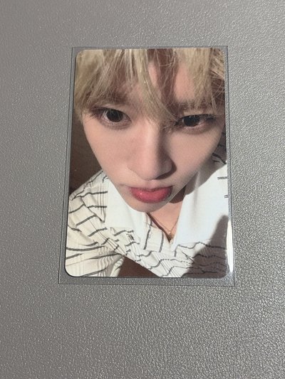 中背「與你相遇第一秒鐘，風也變溫柔」NCT WISH Color sr PB 特典卡 SION