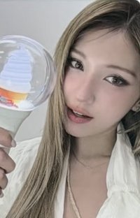 2026 I.O.I Con 手燈 周邊卡 