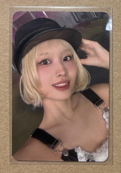 TWICE 狗耳金髮桃 中文卡背